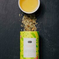 Paper & Tea - P&T Unter den Linden N°818 - koffeinfreier Bio-Kräutertee aus Linde, Holunderblüten und Apfel