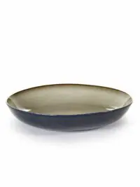 ANITA LE GRELLE - SERAX - ANITA LE GRELLE – Pasta Teller, Misty Grey/Dark Blue - Ø23,5 x H4,5 CM