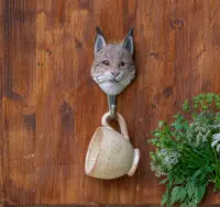 WILDLIFE GARDEN - Handgeschnitzter Haken – Luchs - Wandhaken aus Holz